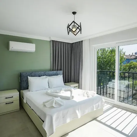 White Moon * ダルヤン